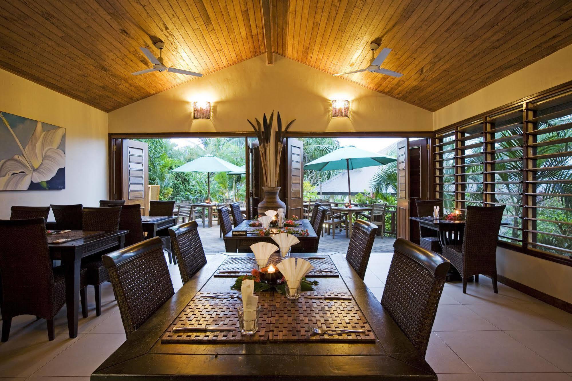 Mangoes Resort (Adults Only) Порт-Вила Экстерьер фото